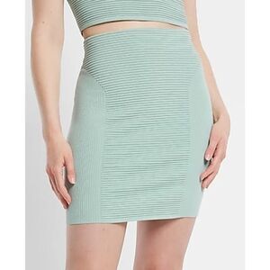 NWT Express body contour high waisted ribbed mini‎ sweater kirt  size large